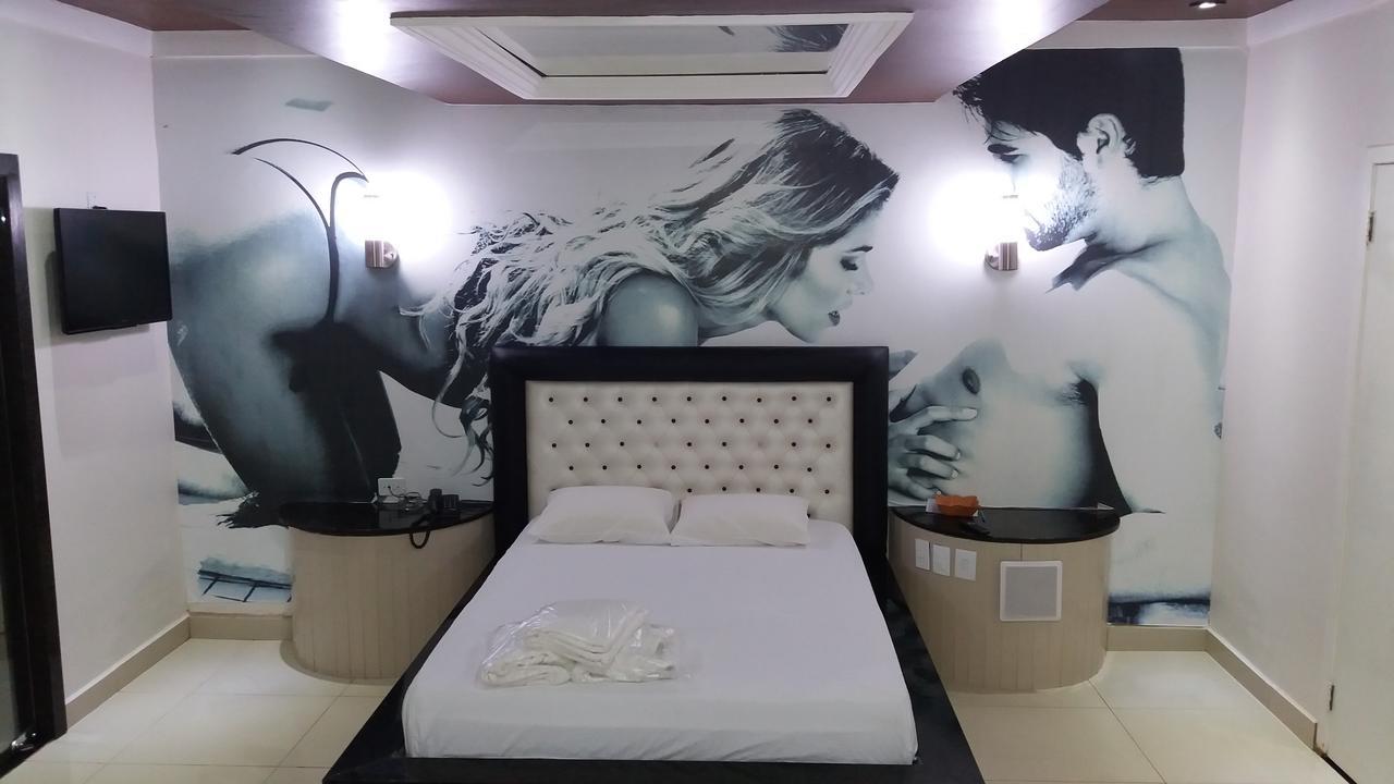 Shopping Motel Santa Maria Do Para (Adults Only) São Jorge Extérieur photo